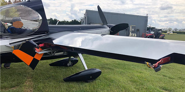 AAIB Report: G-EDGY, aileron hinge failure, Tempsford Airfield, Bedfordshire