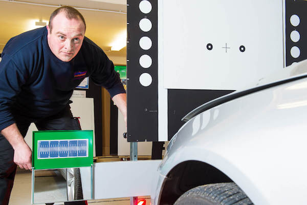 ADAS drives new super centre strategy for National Windscreens