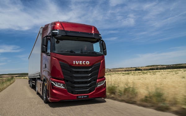 IVECO wishes its driver community Season Greetings with a special appearance in Vodafone’s Christmas TV commercial